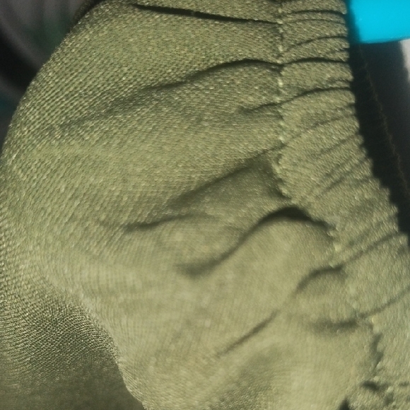 NWT Savanna Jane Olive Dress with White Embroidery - Picture 6 of 14